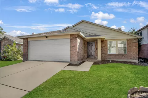 2260 White Oak Dr, Little Elm, TX 75068