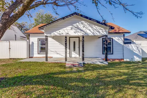 3304 Frazier Ave, Fort Worth, TX 76110