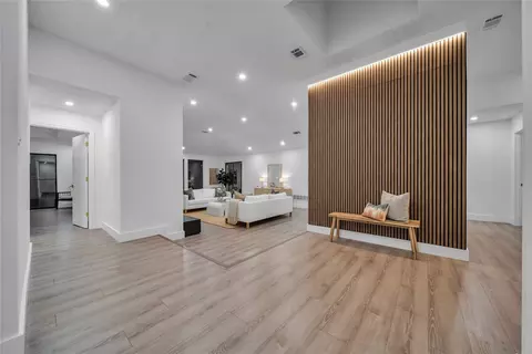 7001 Rocky Top Cir, Dallas, TX 75252