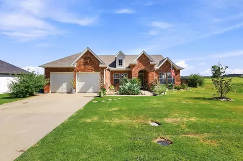 212 Autry Blvd, Gunter, TX 75058