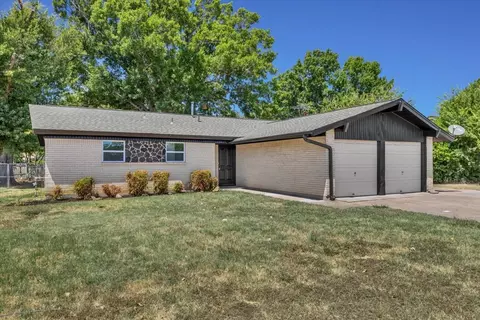 5205 Cloyce Ct, North Richland Hills, TX 76180