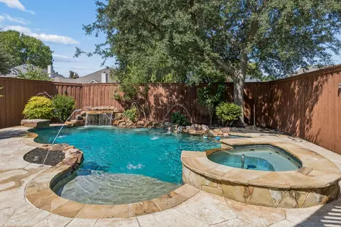 7913 Morningdew Dr, Plano, TX 75025