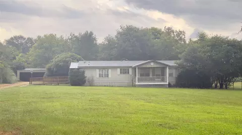 1708 N Pine St, Vivian, LA 71082