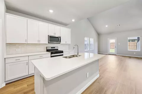 3517 Bastrop Dr, Farmersville, TX 75442