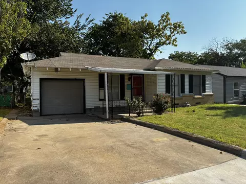 Exterior - 319 E Holley St, Mesquite, TX 75149 photo 3 of 3
