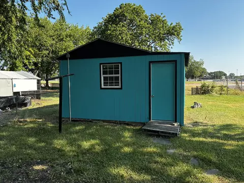 Other - 319 E Holley St, Mesquite, TX 75149 photo 5 of 7