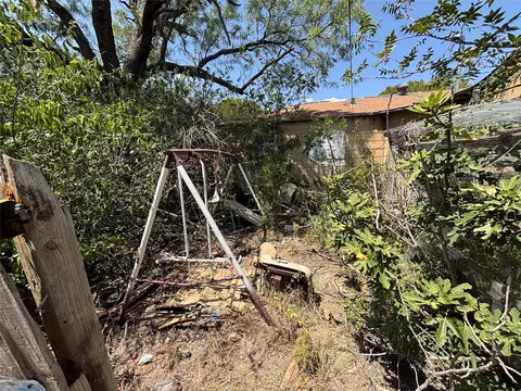 Exterior - 649 Avenue F, Hamlin, TX 79520 photo 7 of 7