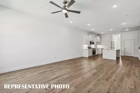 Living - 1032 Splitrock Dr, Allen, TX 75013 photo 2 of 2