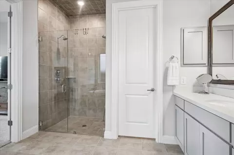 Bath - 11828 Prudence Dr, Haslet, TX 76052 photo 3 of 5