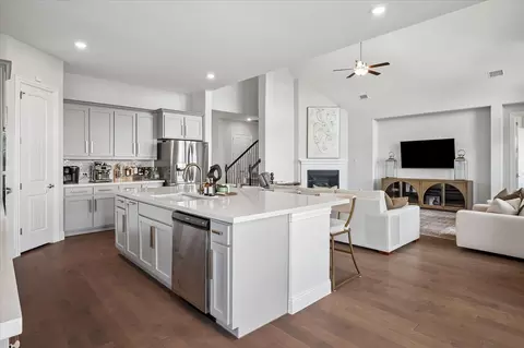 Kitchen - 11828 Prudence Dr, Haslet, TX 76052 photo 4 of 4