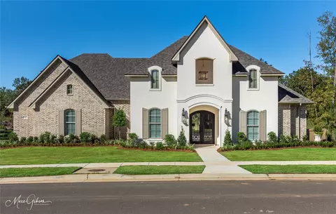 10942 Whispering Path Dr, Shreveport, LA 71106