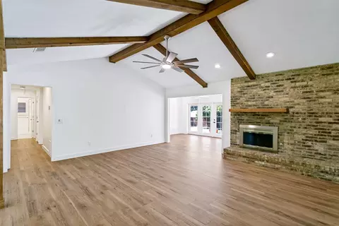 4036 Los Robles Dr, Plano, TX 75074