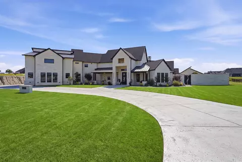 12058 Bella Vino Dr, Fort Worth, TX 76126