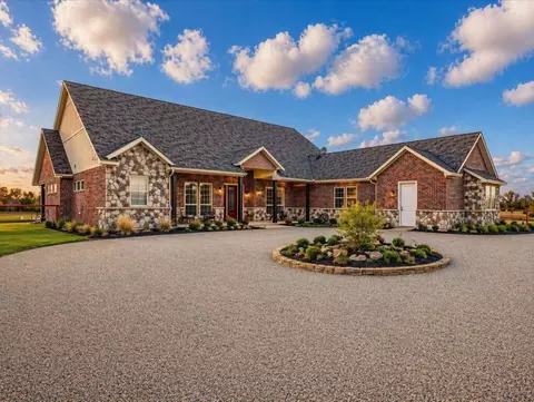 8636 Morgan Rd, Blue Ridge, TX 75424