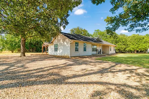 10891 Farm Road 1497, Paris, TX 75462