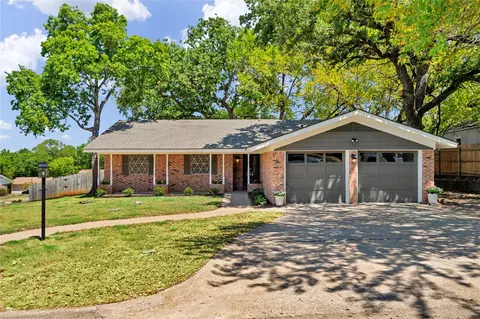 601 State St, Weatherford, TX 76086