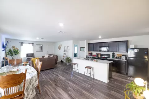 7910 Vineyard Dr, Abilene, TX 79606