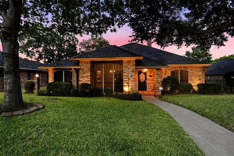 220 Toler Dr, Mesquite, TX 75149