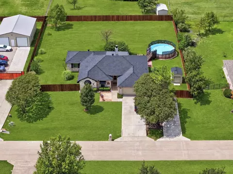 107 Cottonwood Dr, Royse City, TX 75189