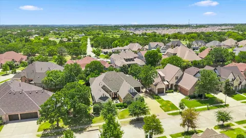 View/Area - 412 Nora Ln, Argyle, TX 76226 photo 1 of 2