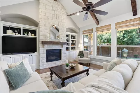 Living - 412 Nora Ln, Argyle, TX 76226 photo 2 of 6