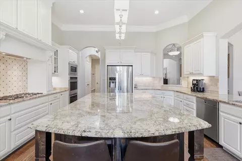 Kitchen - 412 Nora Ln, Argyle, TX 76226 photo 2 of 9