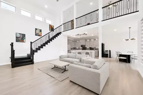 1655 Fagan St, Farmers Branch, TX 75234