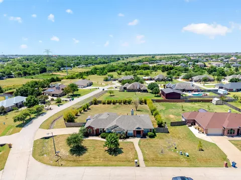 118 Haley Dr, Royse City, TX 75189