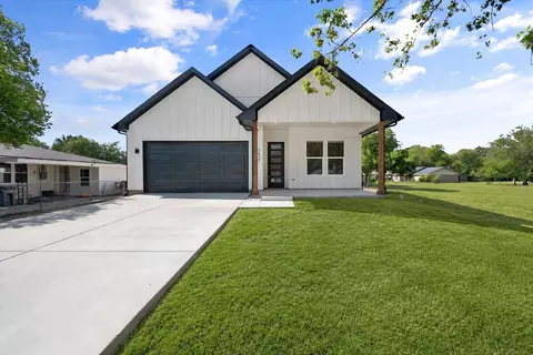 3617 Emhouse Rd, Corsicana, TX 75110