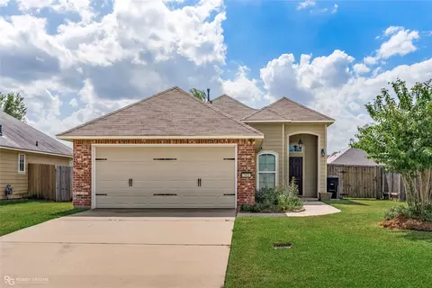 365 Avondale Ln, Bossier City, LA 71112