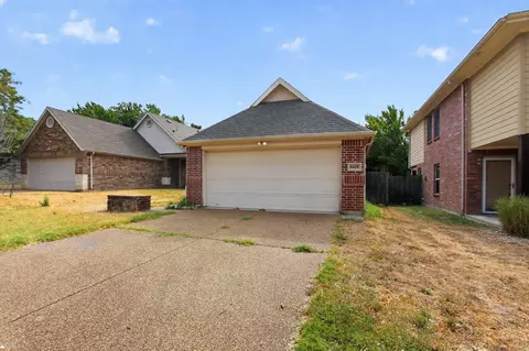 8418 Timberbrook Ln, Dallas, TX 75249
