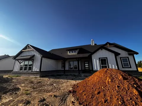 149 Pheasant Run Dr, New Fairview, TX 76078