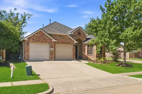 319 Sugarberry Ln, Rockwall, TX 75087