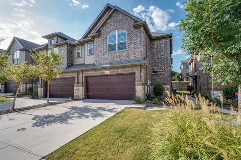 2736 Majesty Dr, Little Elm, TX 75068