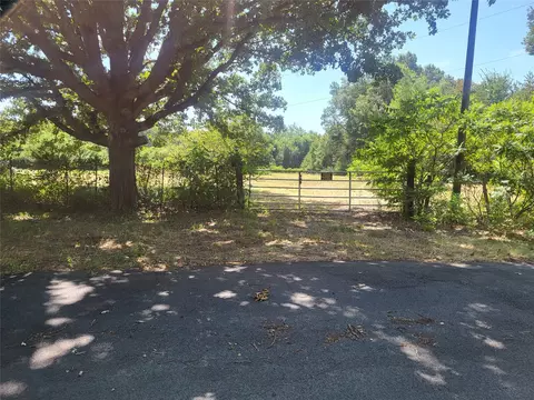 925 S Main, Detroit, TX 75436