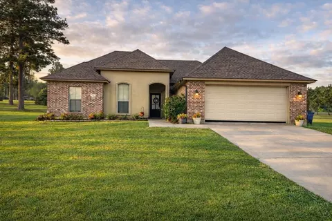 3848 Lakeside Dr, Shreveport, LA 71119