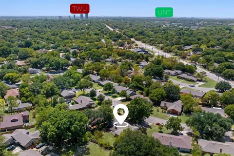 View/Area - 2228 Picadilly Ln, Denton, TX 76209 photo 3 of 4