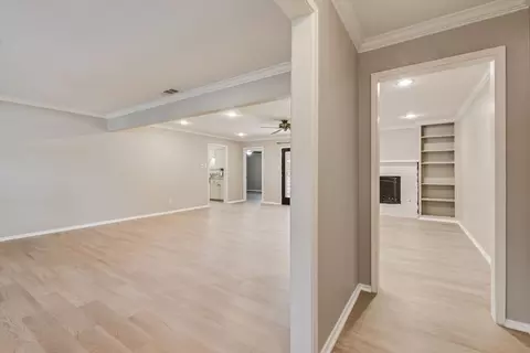Entry Way - 2228 Picadilly Ln, Denton, TX 76209 photo 2 of 2