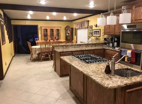 Kitchen - 2924 Windsor Ave, Waco, TX 76708 photo 1 of 3
