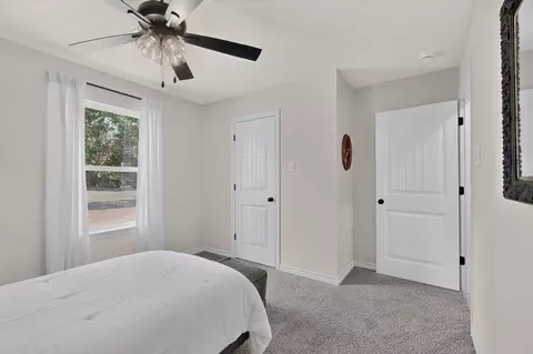 Bedroom - 1069 Hereford Dr, Springtown, TX 76082 photo 7 of 7