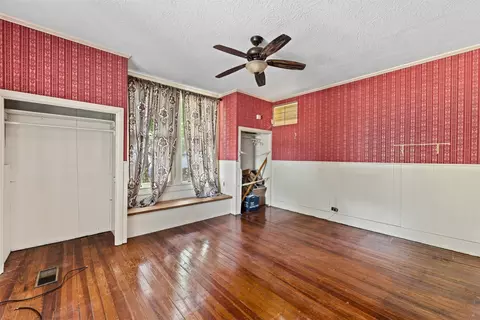 Bedroom - 400 Capps St, Marlin, TX 76661 photo 2 of 2