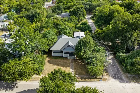 View/Area - 400 Capps St, Marlin, TX 76661 photo 2 of 2