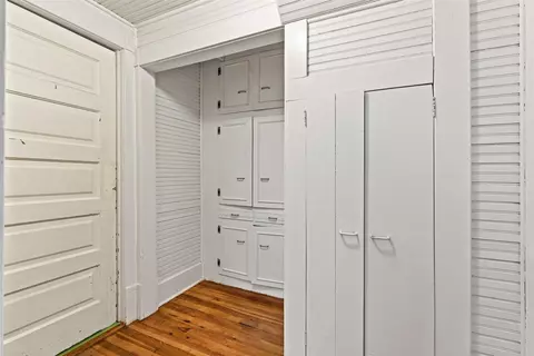 Entry Way - 400 Capps St, Marlin, TX 76661 photo 3 of 4