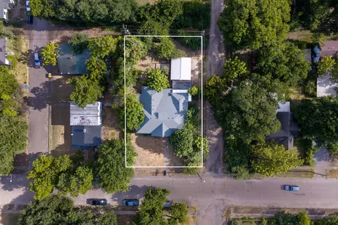 View/Area - 400 Capps St, Marlin, TX 76661 photo 1 of 2