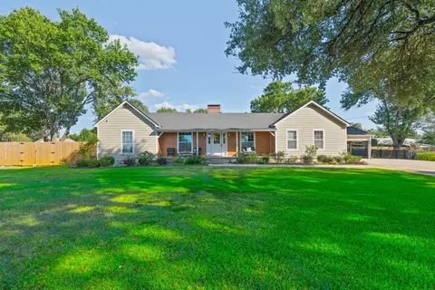 3201 W Park Row Blvd, Corsicana, TX 75110
