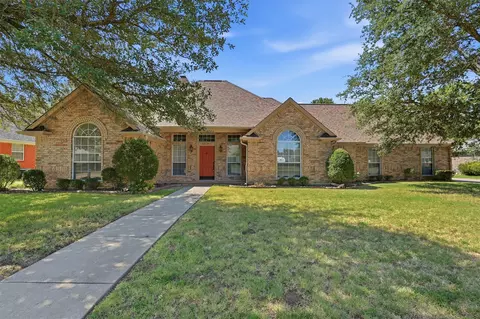 2416 Jolinda Ln, Whitesboro, TX 76273
