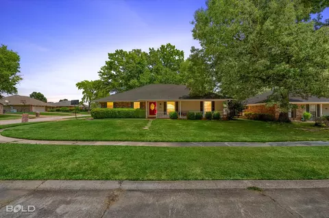 8809 Cromwell Dr, Shreveport, LA 71129