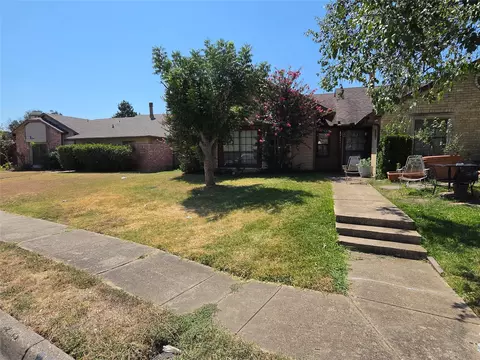 2502 E Timberview Ln, Arlington, TX 76014