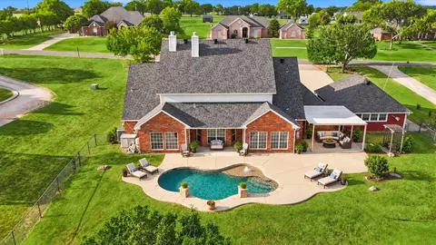 47 Preakness Place Rd, Van Alstyne, TX 75495