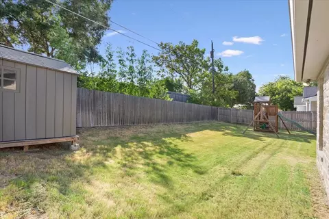 Exterior - 10357 Fallen Leaf Dr, Waco, TX 76712 photo 8 of 8